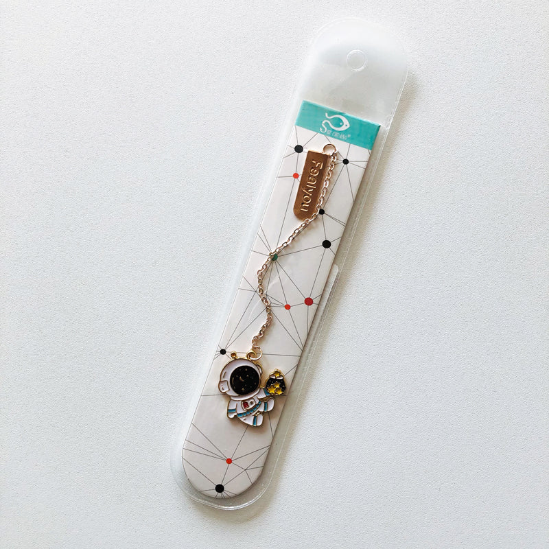Astronaut Bookmark – Metal Space Bookmark for Book Lovers